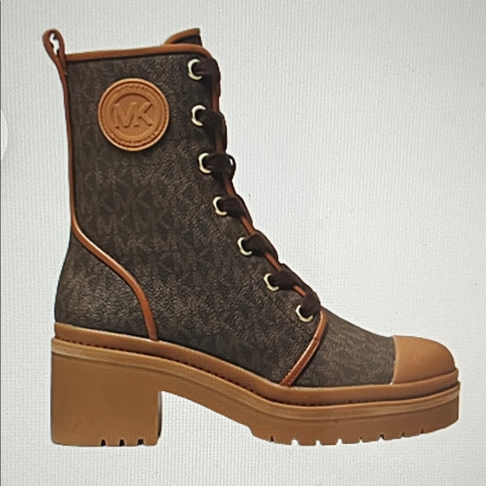 Michael Kors Corey mini MK logo boots, Luxe, brown - Picture 2 of 11